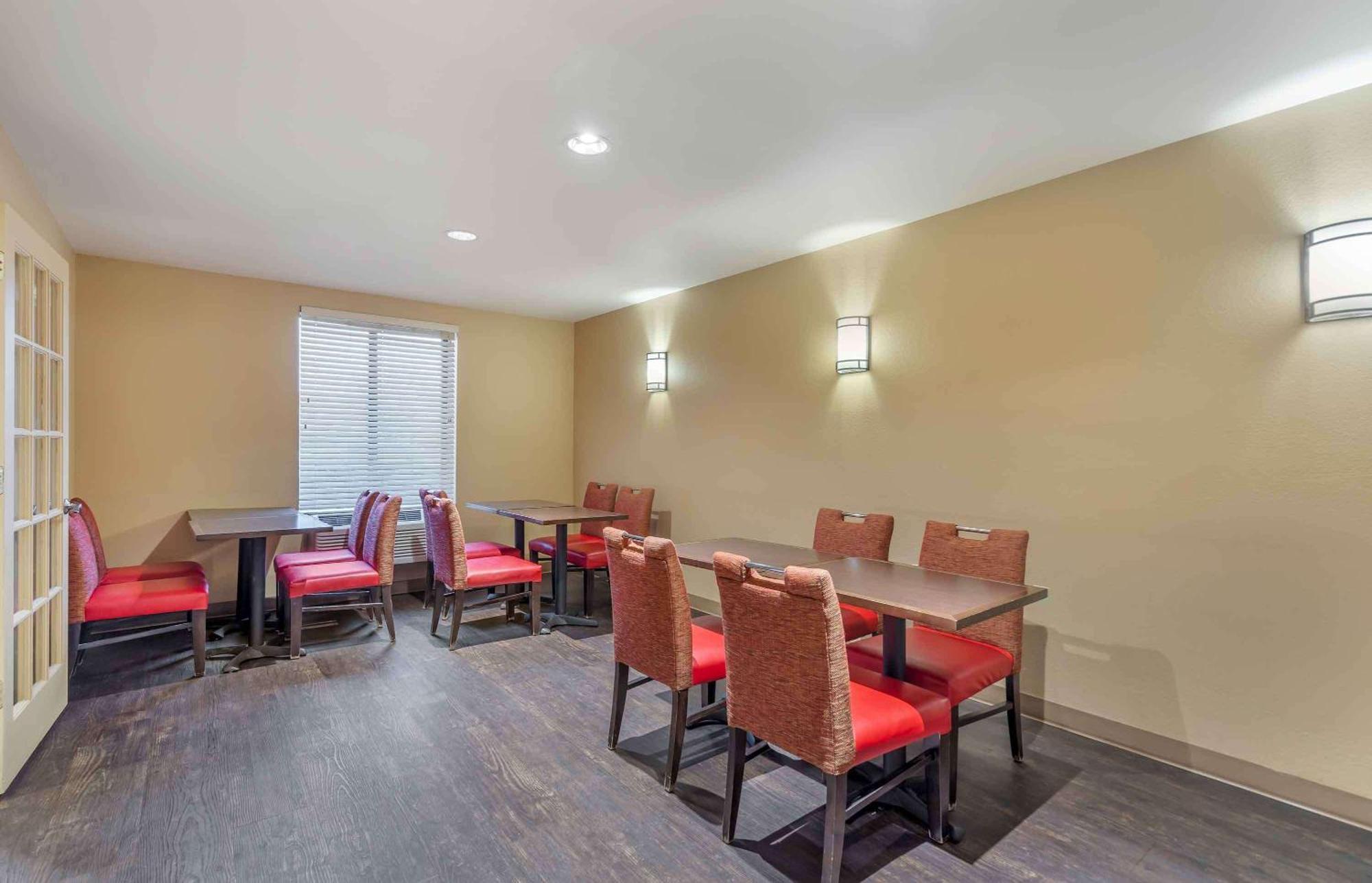 Extended Stay America Suites - Chicago - Lombard - Yorktown Center Экстерьер фото
