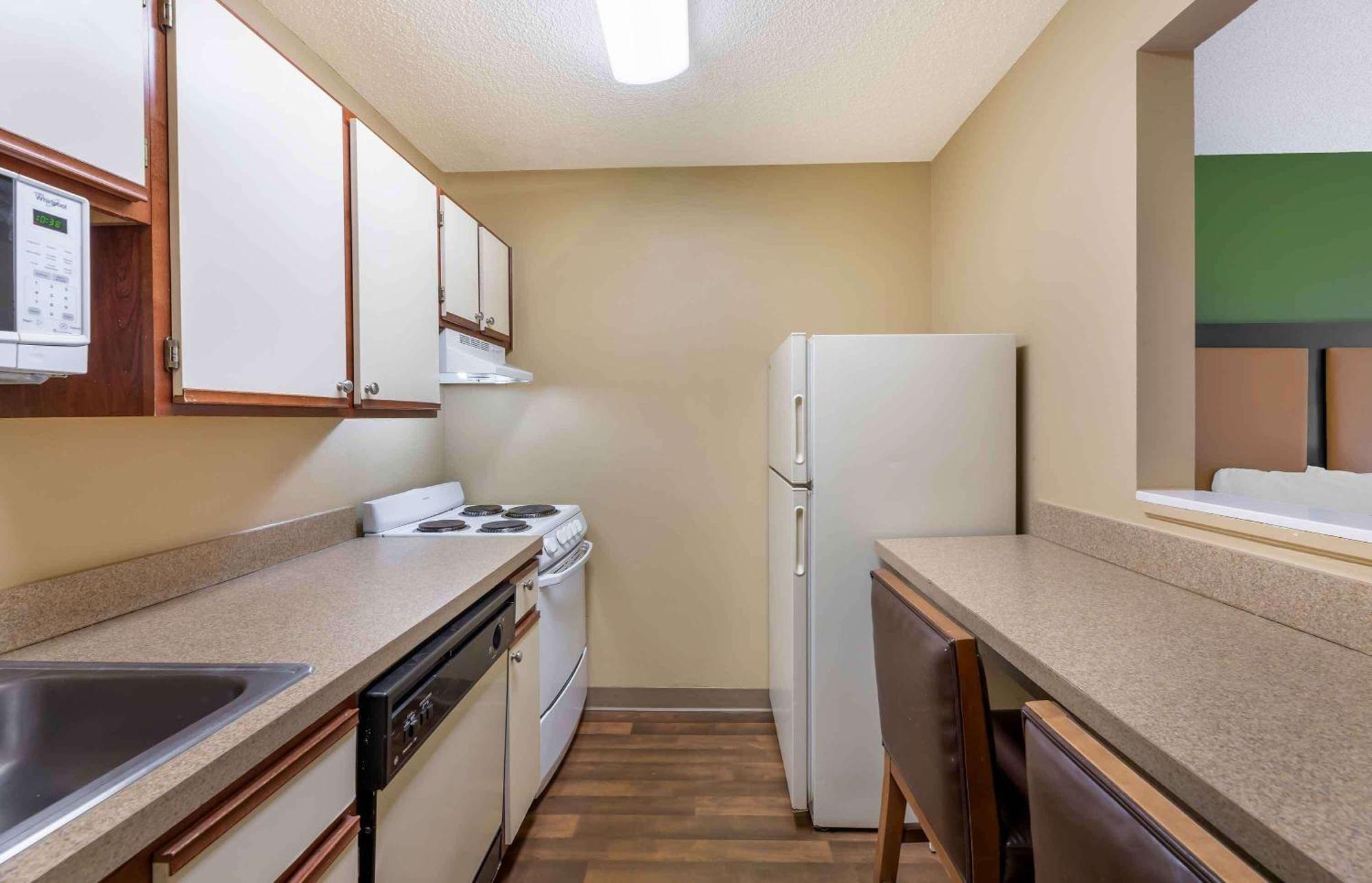 Extended Stay America Suites - Chicago - Lombard - Yorktown Center Экстерьер фото