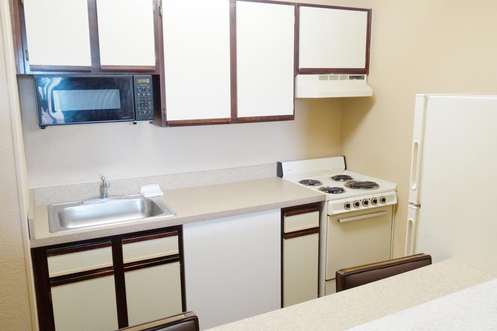 Extended Stay America Suites - Chicago - Lombard - Yorktown Center Экстерьер фото