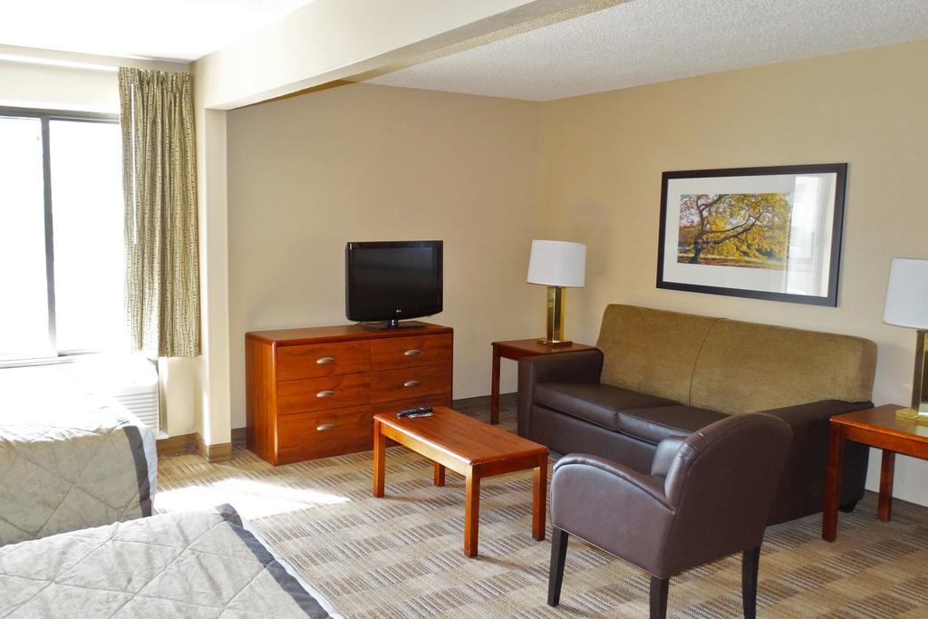 Extended Stay America Suites - Chicago - Lombard - Yorktown Center Экстерьер фото